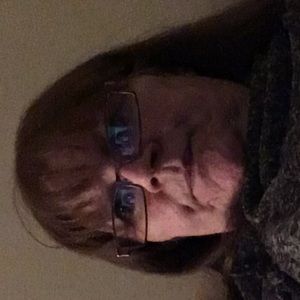 Meet your Posher, Janet